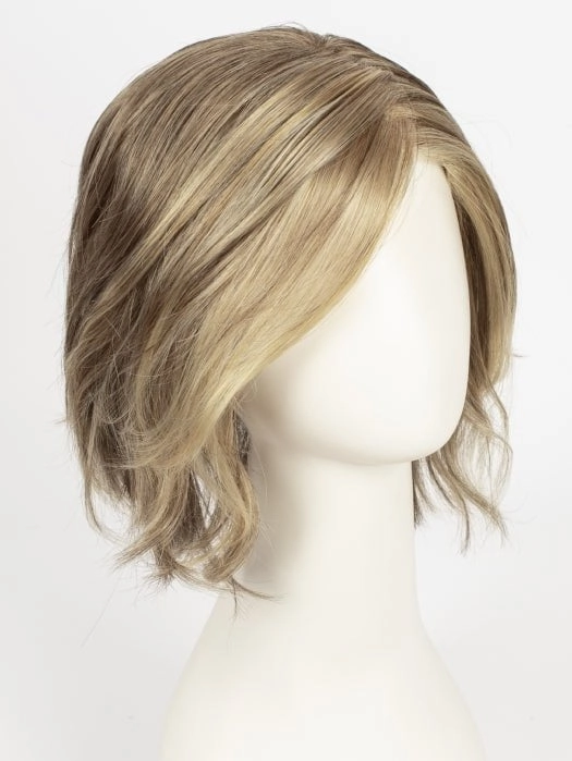 Accessories_Raquel Welch_Wigs Ahead of the Curve | Synthetic Lace Front Wig (Mono Part)