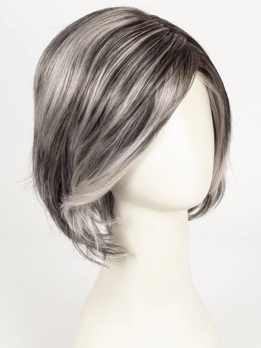 Accessories_Raquel Welch_Wigs Ahead of the Curve | Synthetic Lace Front Wig (Mono Part)