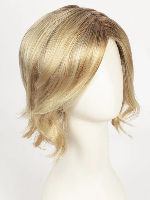 Accessories_Raquel Welch_Wigs Ahead of the Curve | Synthetic Lace Front Wig (Mono Part)