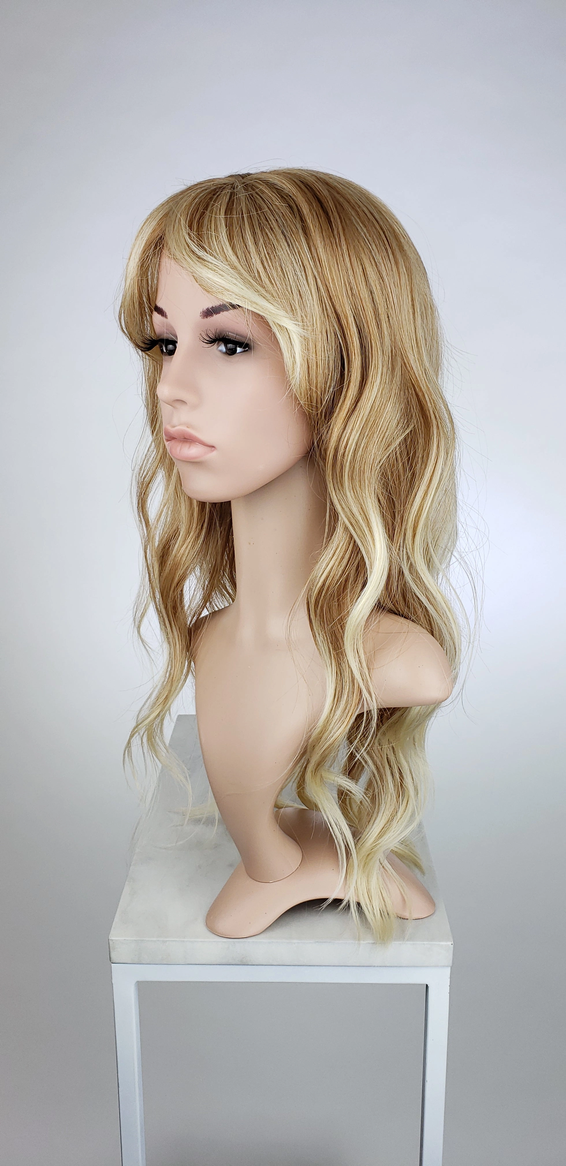 Fantasia Strawberry Blonde - Hard Front Wig